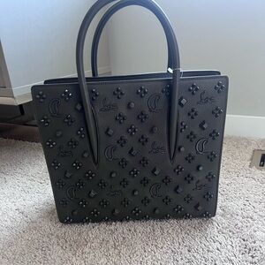 Christian Louboutin Paloma Medium